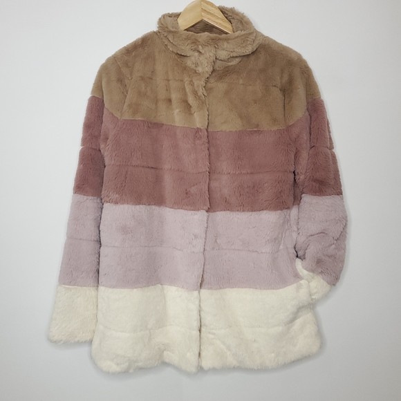 NWT Fuzzy Neutral Stripe Coat - Picture 1 of 6